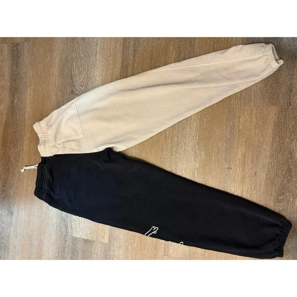 chnge split color “teach peace” sweatpants - Picture 4 of 5